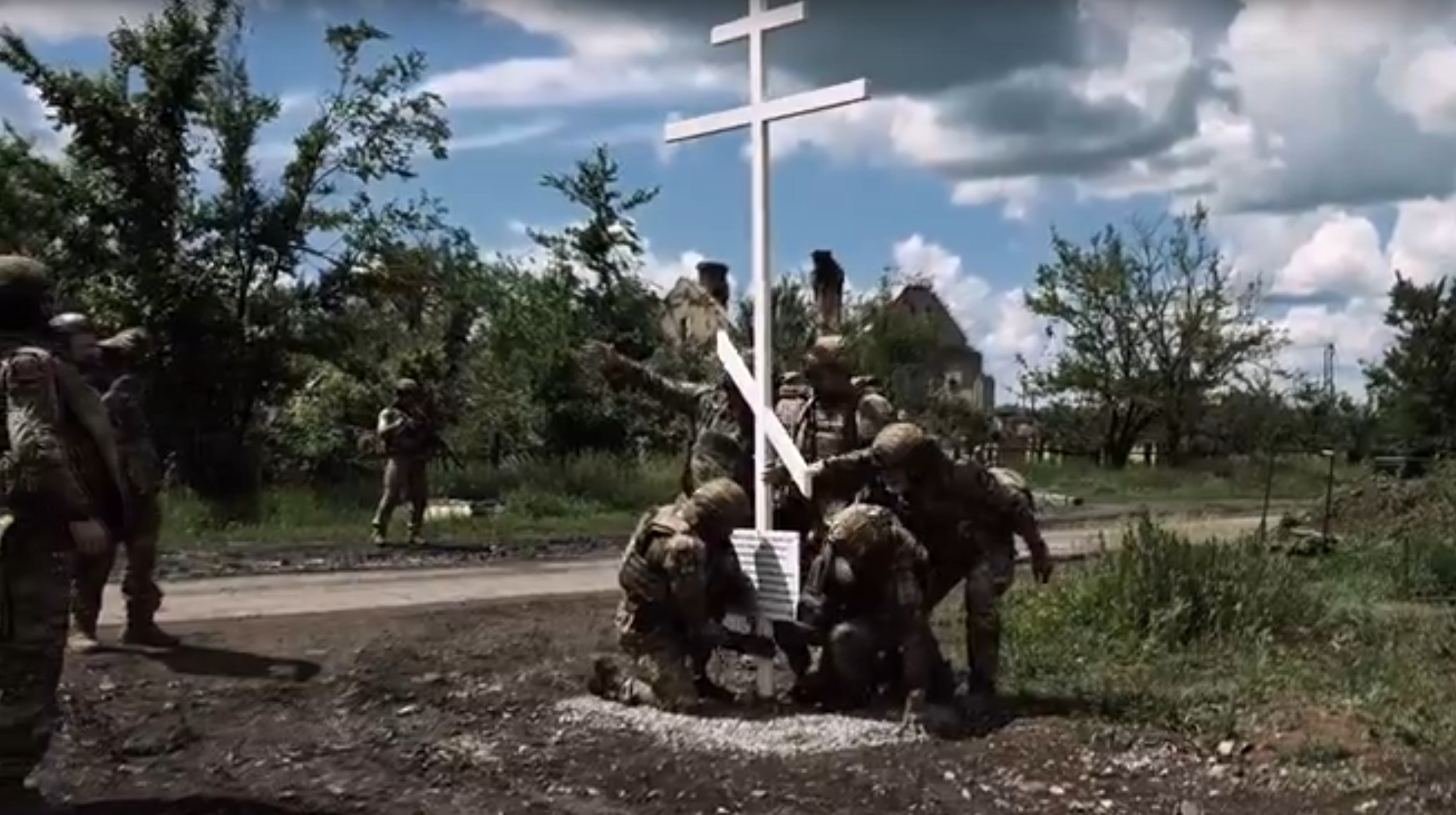 Всероссийское казачье общество публикует видео о бойцах казачьей разведывательной бригады «Терек»
